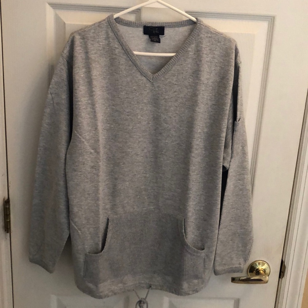Rag Gray Sweatshirt Sz Medium